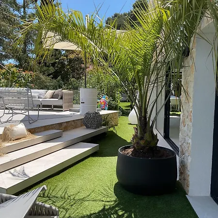 Eleasonya With Suberb Seaview Apartament Skopelos