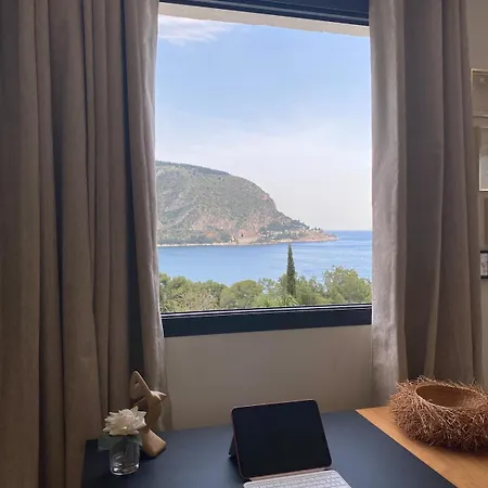 Apartament Eleasonya With Suberb Seaview